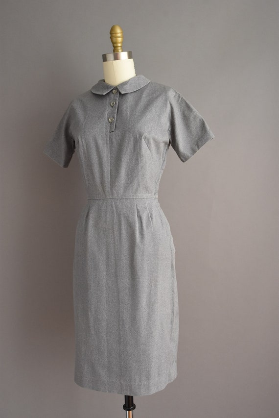 vintage 1950s dress | Lanz Gray Short Sleeve Penc… - image 7