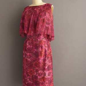 1950s vintage dress Gorgeous Pink & Purple Floral Print Silk Cocktail Wiggle Dress Small image 8