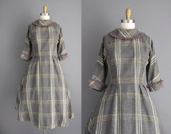 vintage 1950s dress | Small Medium | Gray wool pla