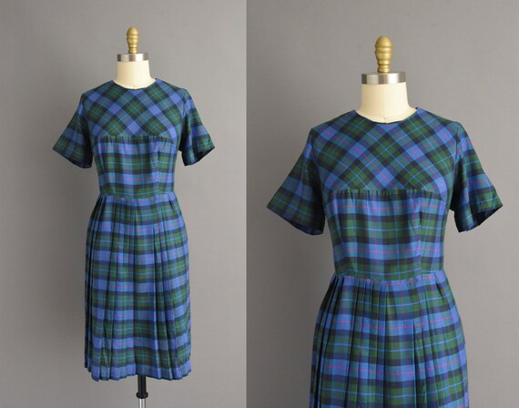 vintage 1950s | Blue & Green plaid print short sle