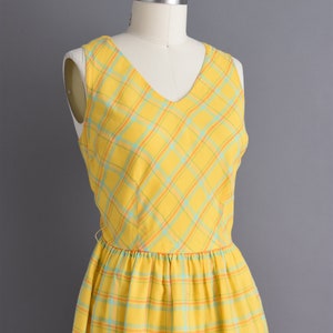 Vintage 1960er Jahre Kleid gelbes & mintblaues ärmelloses Sommerkleid aus Baumwolle Mittelgroß Bild 6
