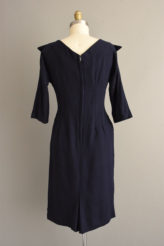 vintage 1950s dress | Gorgeous Navy Blue Wool Coc… - image 8