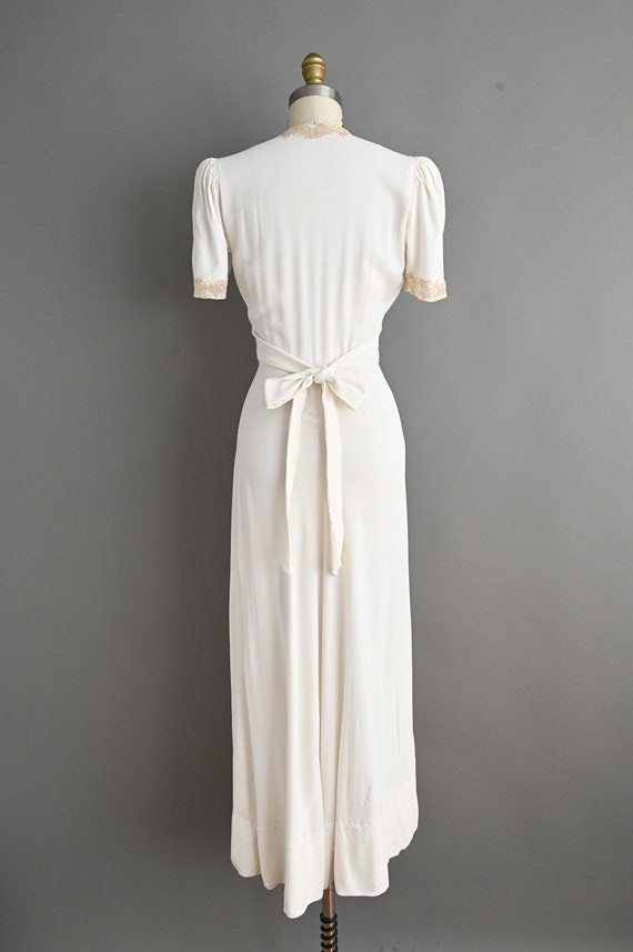 vintage 1940s Dress | Rare Vintage Ivory White Fl… - image 9