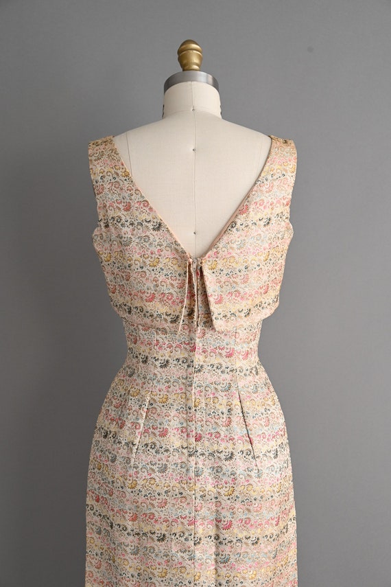 vintage 1950s Stripe Floral Print Wiggle Dress | … - image 9