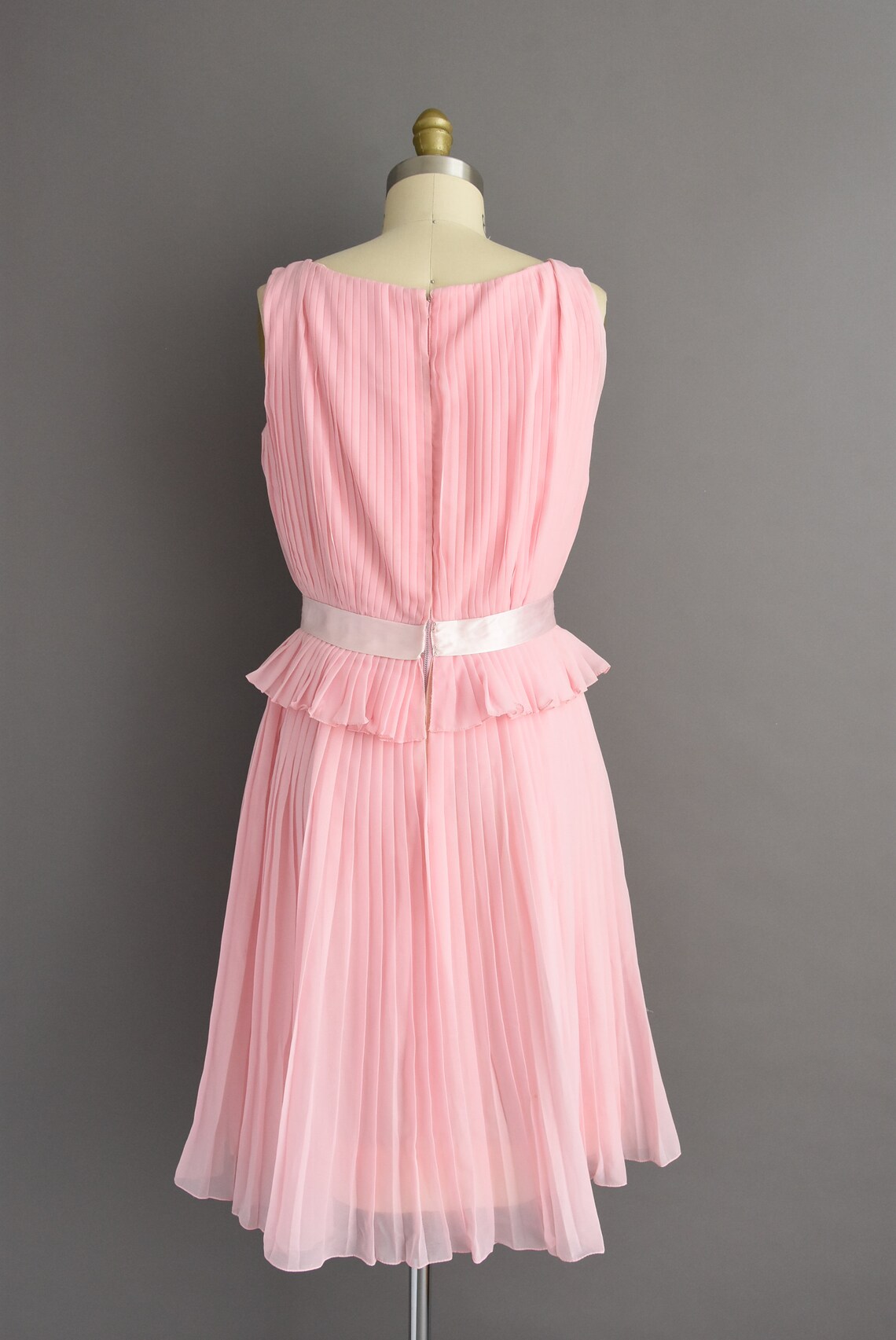 1950s vintage dress Adorable Bubble Gum Pink Accordion Pleat | Etsy