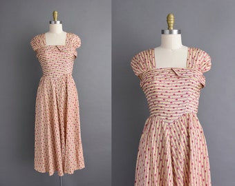 1950s vintage dress | Gorgeous Mauve Floral Print Silk Full Skirt Cocktail Party Wedding Dress | Small | 50s dress