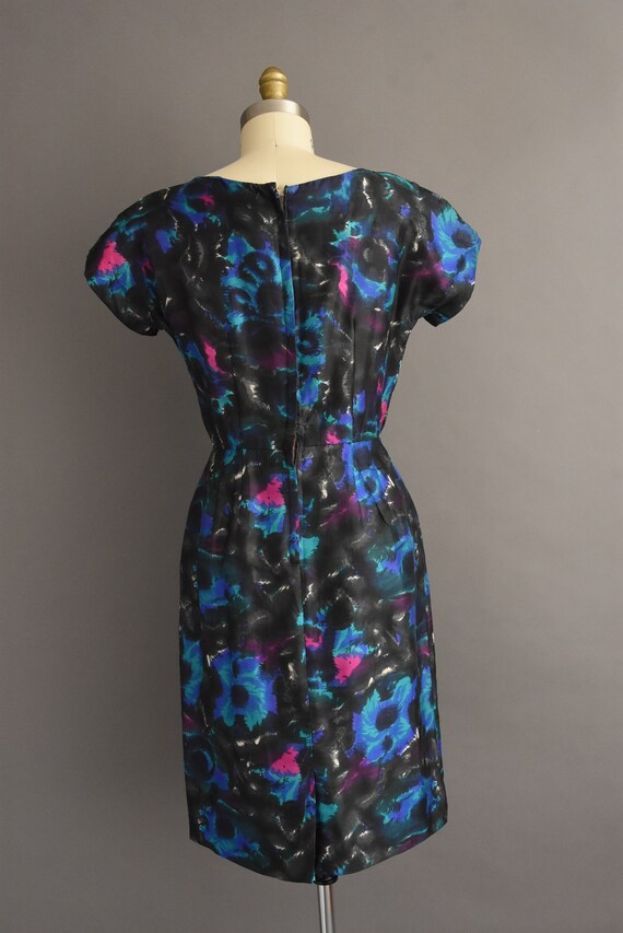 1950s vintage Gorgeous Silk Abstract Cocktail Par… - image 10