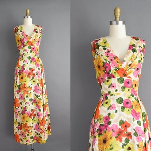 Sukienka vintage z lat 50. | Sukienka Bonwit Teller Vibrant Floral Print Spring Dress | S