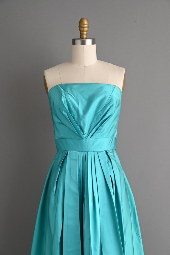 vintage 1950s Miss Brooks Strapless Dress - Size … - image 3