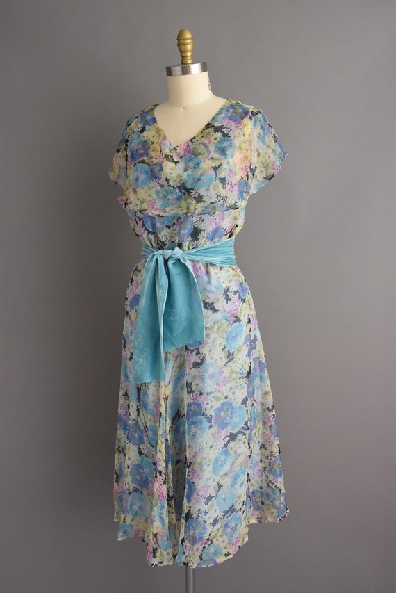 vintage 1930s Gorgeous fluttery chiffon floral pr… - image 8
