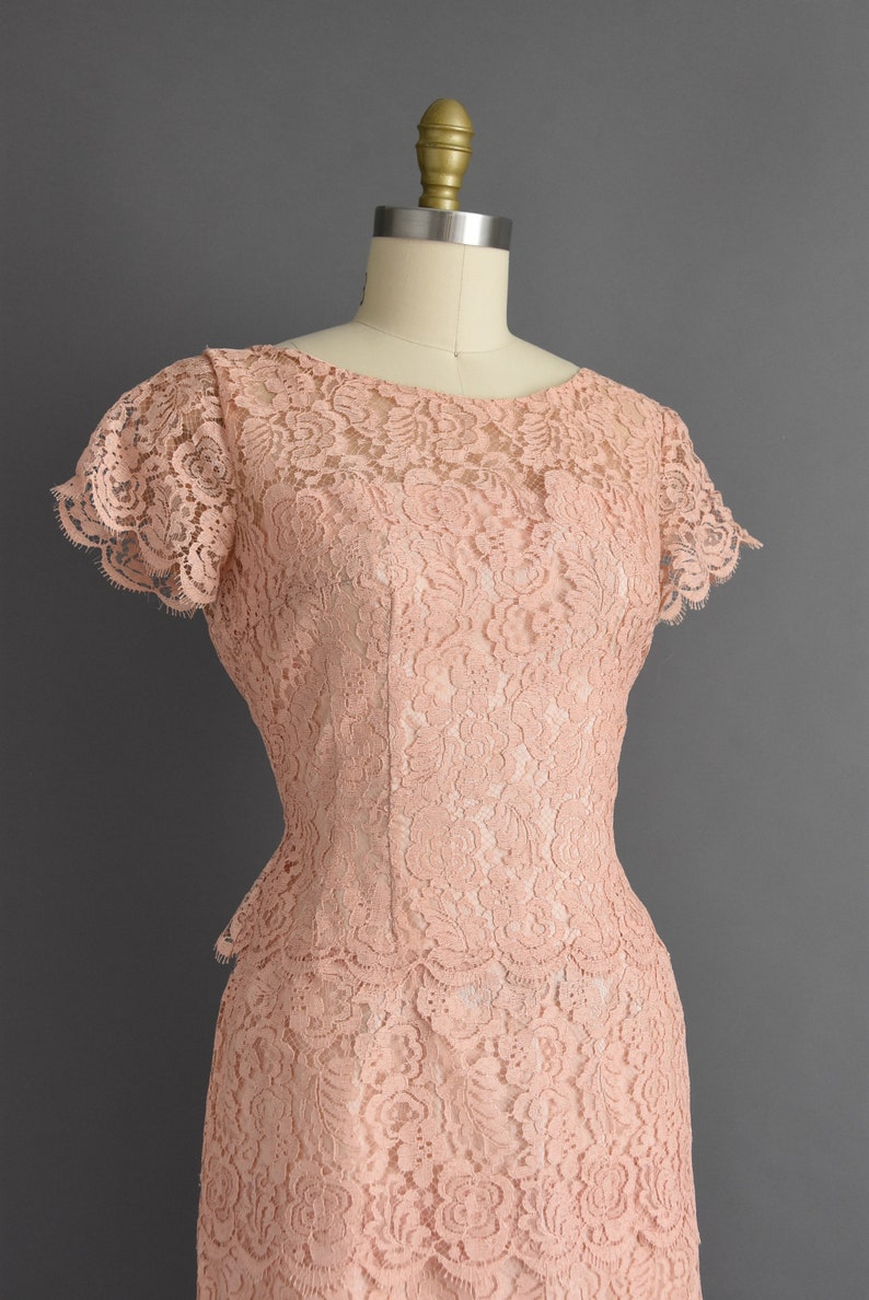 1950s vintage dress Lilli Diamond Dusty Pink Lace Bridesmaid Cocktail Party Wiggle Dress Large 50s dress image 6