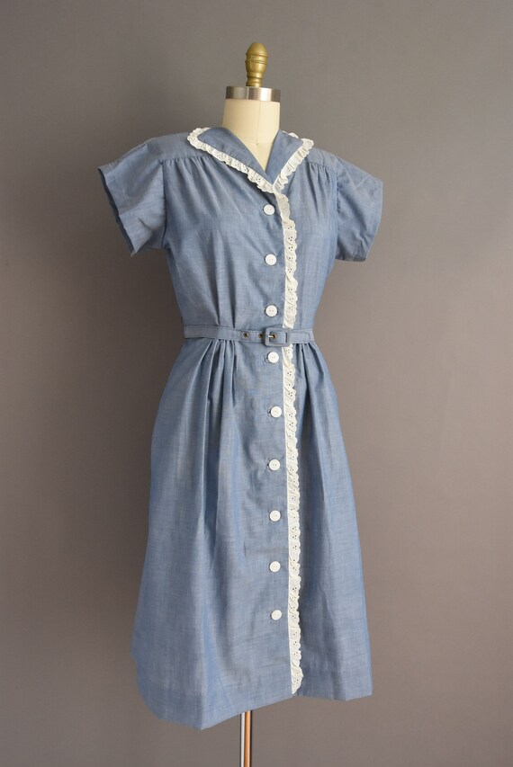 vintage 1950s Chambray Blue Eyelet Cotton Day Dre… - image 6