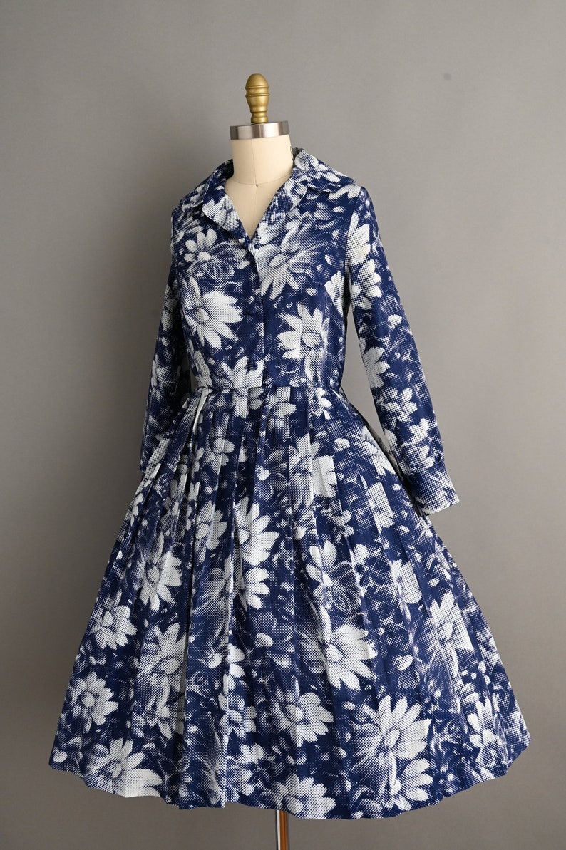 vintage 1960s Dress Vintage Navy Blue Floral Long Sleeve Shirt Waist Dress Medium Large image 7