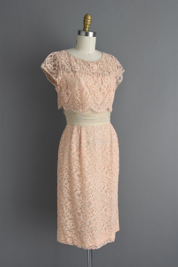 1950s vintage dress | Beautiful Champagne Lace Co… - image 6