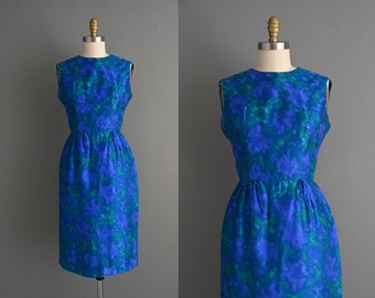 vintage 1950s Blue Silk Wiggle Dress - Size Medium