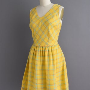 Vintage 1960er Jahre Kleid gelbes & mintblaues ärmelloses Sommerkleid aus Baumwolle Mittelgroß Bild 8