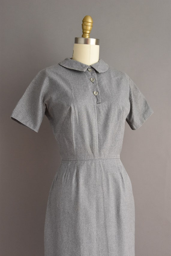 vintage 1950s dress | Lanz Gray Short Sleeve Penc… - image 6