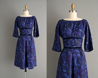 1950s vintage dress | Gorgeous Blue Abstract Silk Wiggle Dress | Small