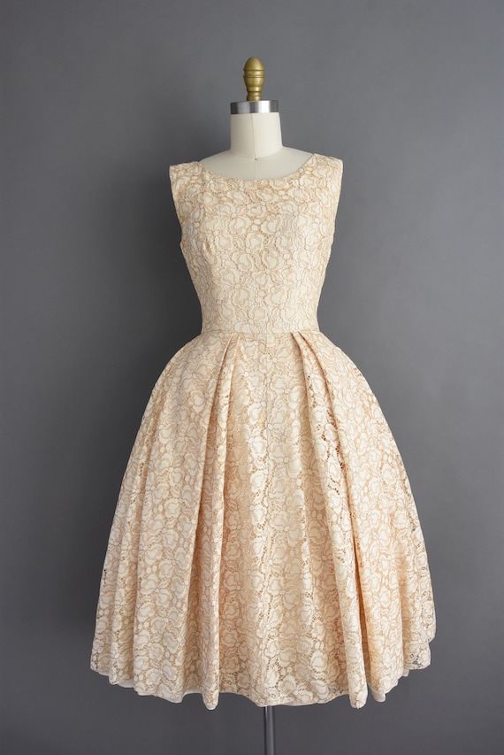 Ameri vintage dress ベージュ S s-l1200.jpg