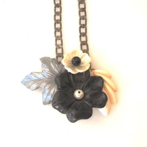 Prom Statement Necklace in Black and White, Flowers lightweight necklace