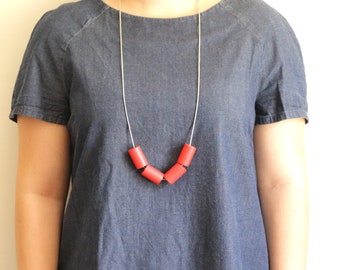 Collana lunga, collana di perline di legno, collana geometrica moderna, collana di perline di legno, collana minimalista in legno, collana di perline per donna
