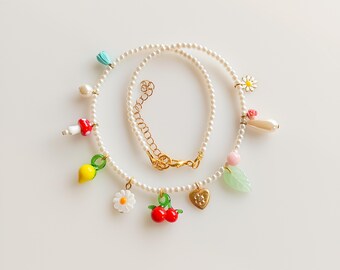 Collar de perlas con dijes, collar de perlas con dijes bonitos, gargantilla de perlas, collar de perlas de moda, collar de perlas con dijes de frutas, collar de perlas único, regalo de perlas