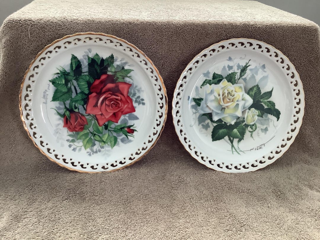 Two American Rose Garden Collector Plates - Etsy