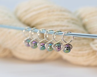 set of 6 medium handmade beaded snag-free stitch markers : mardi gras