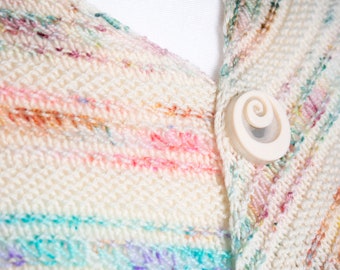 making waves magnetic shawl closure : beige