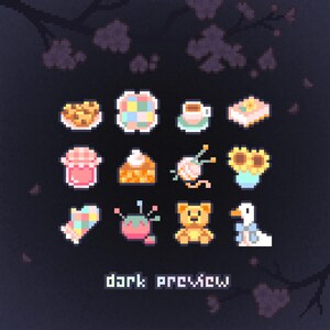 Op de afbeelding: Een verzameling van twaalf pixel art iconen gerangschikt in een raster, met een bord koekjes, een quilt, een theekopje, een boek, een pot jam, een stuk taart, garen met naalden, zonnebloemen, een want, een speldenkussen, een teddybeer en een gans.