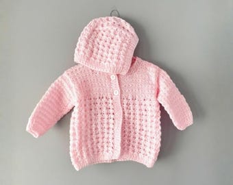 Soft Pink Baby Knit Sweater and Bonnet Set, Cozy 2-Piece Outfit for Newborns