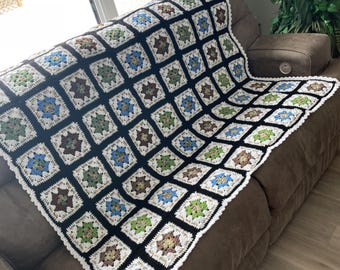 Oma Square Decke Handmade Crochet Knit Afghan | Blau Grün Braun Erdtöne Dekor Vintage Cottagecore Geschenk werfen