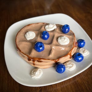 Handmade Clay Pancake Stack Tic-Tac-Toe Board – Blueberry & Whipped Cream Game Pieces