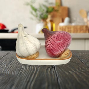 Handmade Ceramic Salt and Pepper Shakers Set with Tray – Onion and Garlic Shapes