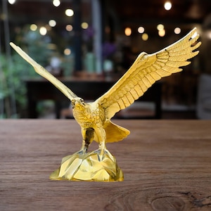 Decorative Bird Statue, Golden Stonework Eagle for Home