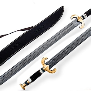 ustom handmade Damascus knight sword a functional decorative collectible sword designed for display and as a gift for men cosplay sword gift