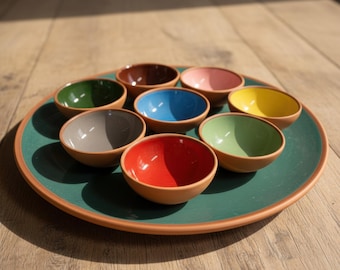 Juego de aperitivos de cerámica hechos a mano, juego de cuencos coloridos para salsas con bandeja para servir, regalo para mezze y tapas