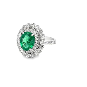 14k White Gold Oval Cut Emerald & Diamond Halo Ring
