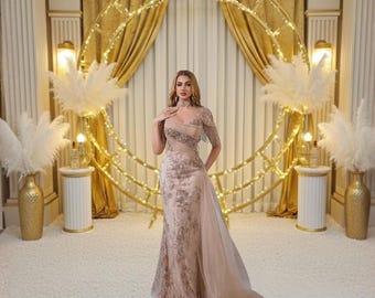 lara eve beaded cape wedding dress Sleeve Blue Dress Immaculate For import_0531 Size:US 5.5 This floral beaded gown
