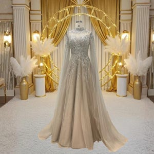 white and gold mother of the bride dress Size M Express Rachel Zoe Gold Mother of Bride Dress