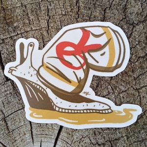 Sticker escargot PNW R 3 x 3 po