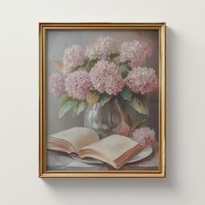 Stampa vintage di ortensie rosa e libro aperto, dipinto floreale Cottagecore, regalo d'arte d'archivio romantico in stile fattoria, arredamento perfetto per tutte le stagioni