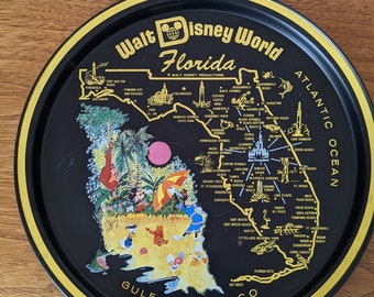 Cute vintage Walt Disney World plate