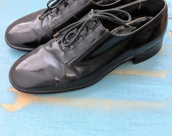 Sapatos oxford pretos vintage Silver Wing Bally of Switzerland com cadarço 7D