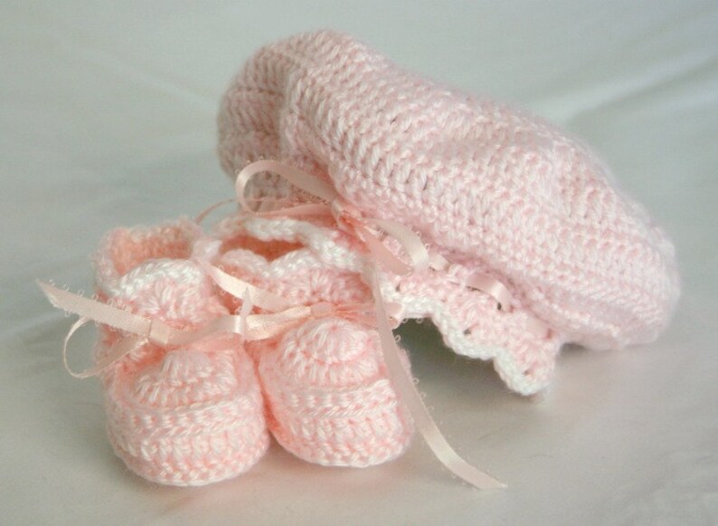 Baby girl hat and booties layette crocheted set with ribbon | Etsy