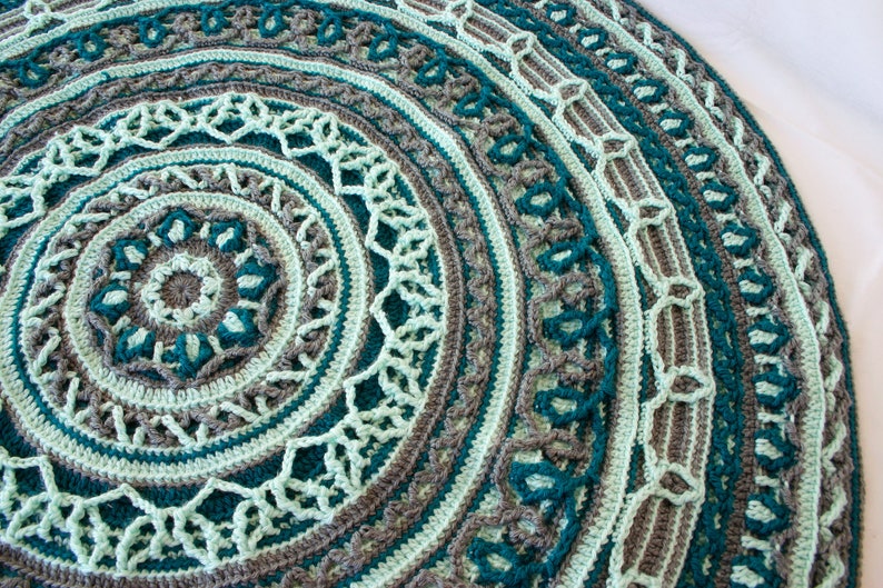 Crochet Afghan Green Gray Round Rug Small Throw Striped Couch Etsy