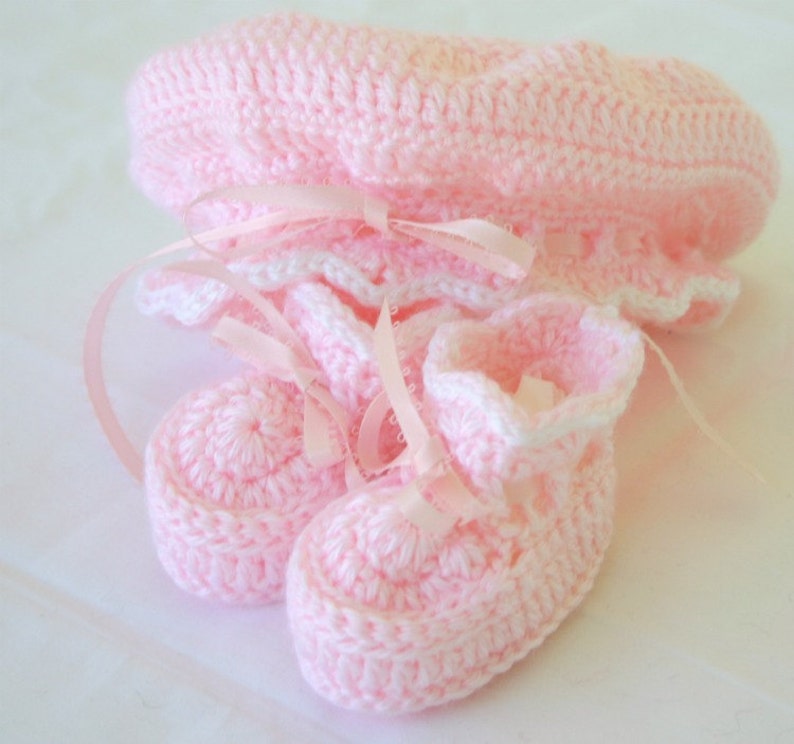 Baby girl hat and booties layette crocheted set with ribbon | Etsy