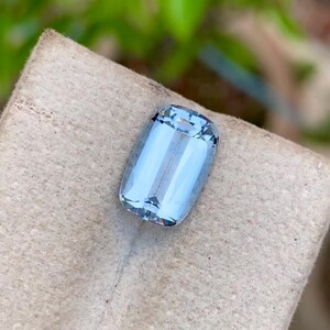 2.90 Carat Ice Blue Aquamarine Gemstone: Cushion Cut Santa Maria