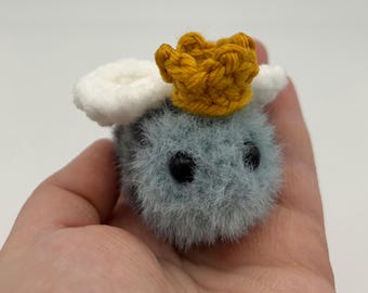 Fuzzy Crochet QUEEN Bee Plushie Keychain | Bag Charm Car Hanger with Crown | Color Options Available | Customizable | Made to Order