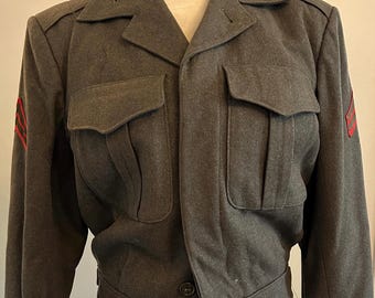 Militärjacka i vintagestil